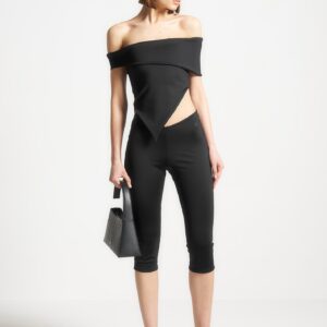 Angled Waist Capri Leggings - Black