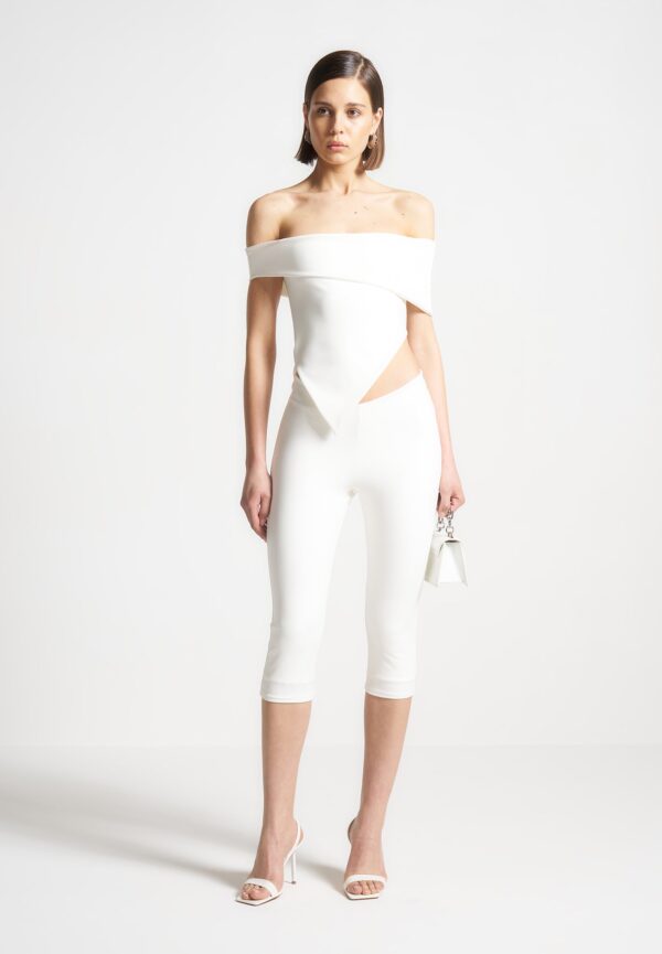 Angled Waist Capri Leggings - Off White